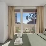 شقة 2 Bedrooms In New Modern Building With Ocean View بينالماذينا