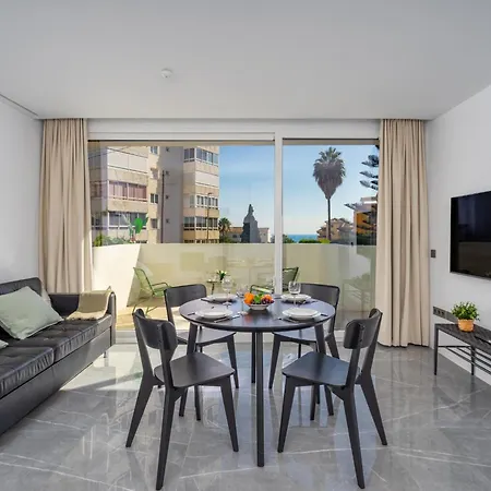 2 Bedrooms In New Modern Building With Ocean View شقة بينالماذينا